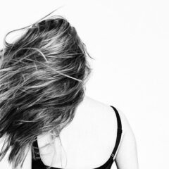 意外と知らない！エクステとウィッグの違いと使い分け方